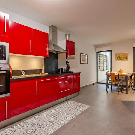 Coeur D'azur - Climatise - 1km * Saint-Raphael (Var)